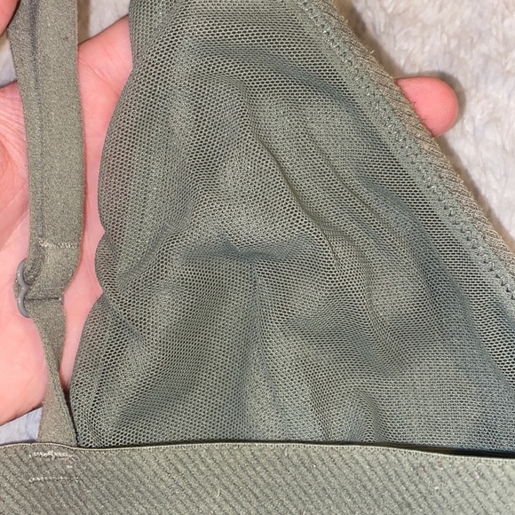 LIKE NEW URBAN OUTFITTERS BRALETTE - Picture 3 of 3